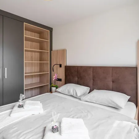 3 By Interhome * Zell am See